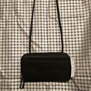 NEW Fossil wallet-on-a-string / Crossbody Black Leather